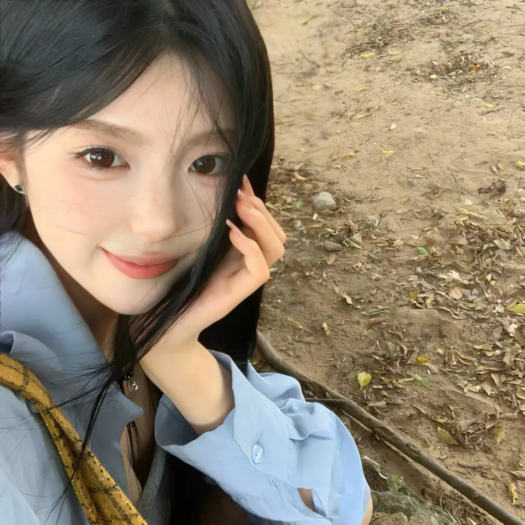 尾随 海报