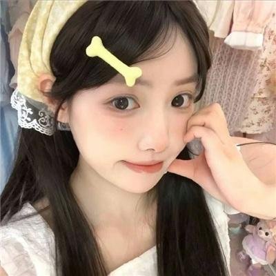 美丽的谎言 海报