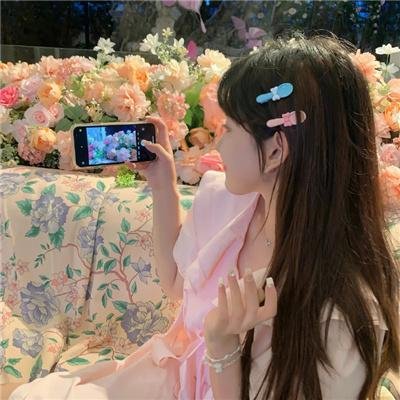 无头家族 背景